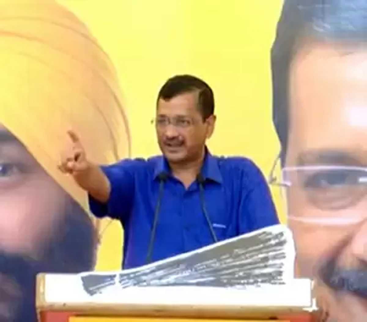 अरविंद केजरीवाल और आम आदमी पार्टी की कई मोर्चों पर घेरेबंदी करने में लगी है भाजपा